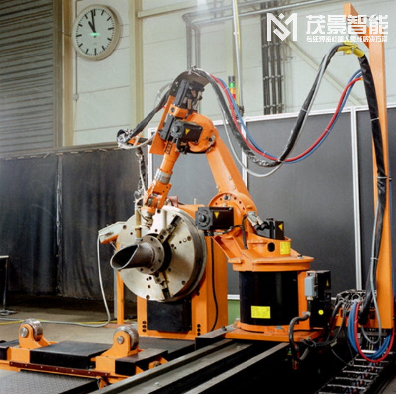 焊接机器人在焊接过程中突然停机如何处理？