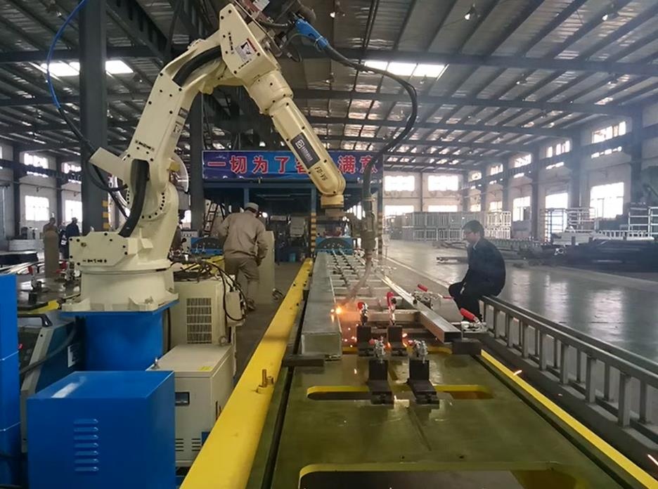 冷链智能制造自动化焊接机器人工作站
